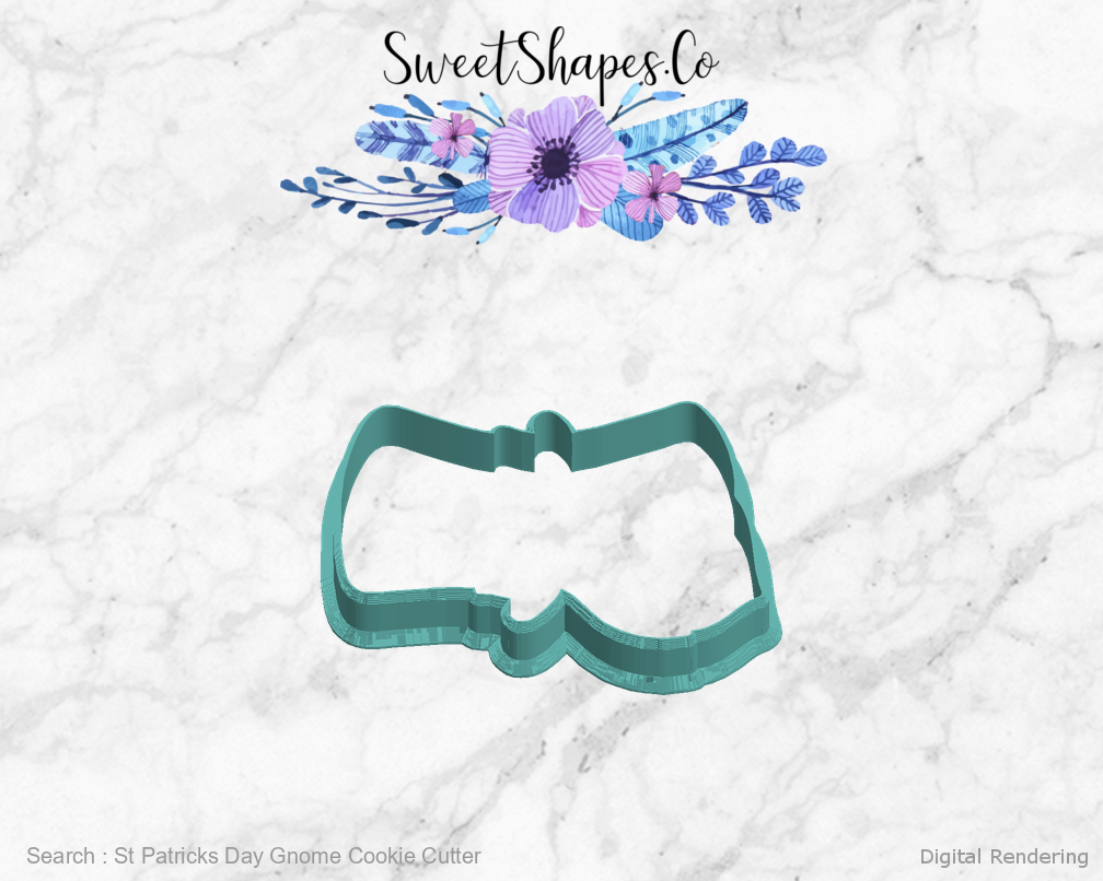 St Patricks Day Gnome Cookie Cutter — left view